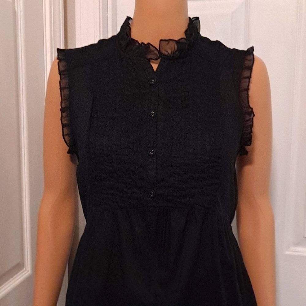 Converse One Star Black Sleeveless Blouse with Ruffles Small